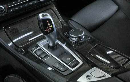 BMW 5 серия, 2016 год, 3 210 000 рублей, 13 фотография