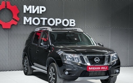Nissan Terrano III, 2018 год, 1 299 000 рублей, 3 фотография
