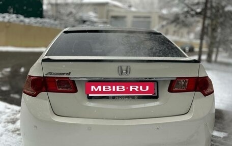 Honda Accord VIII рестайлинг, 2011 год, 4 фотография
