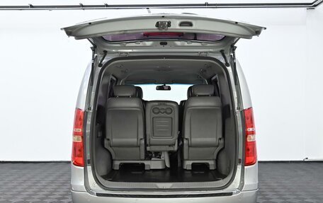Hyundai Grand Starex Grand Starex I рестайлинг 2, 2017 год, 2 235 000 рублей, 5 фотография