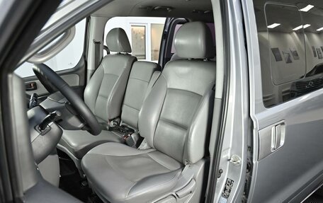 Hyundai Grand Starex Grand Starex I рестайлинг 2, 2017 год, 2 235 000 рублей, 12 фотография