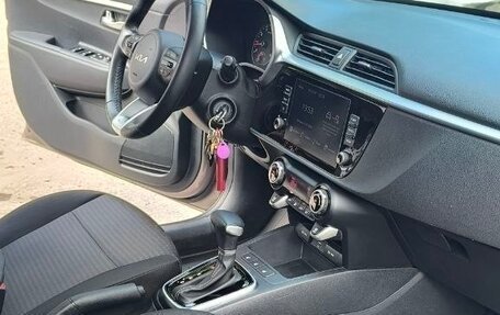 KIA Rio IV, 2022 год, 1 950 000 рублей, 7 фотография