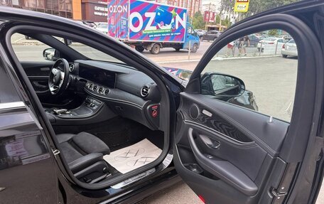Mercedes-Benz E-Класс, 2018 год, 3 690 000 рублей, 6 фотография