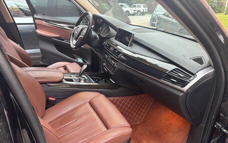BMW X5, 2018 год, 4 300 000 рублей, 14 фотография