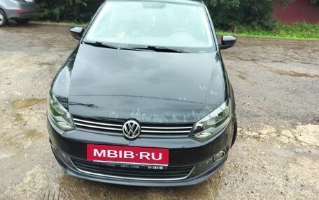 Volkswagen Polo VI (EU Market), 2014 год, 550 000 рублей, 2 фотография