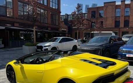 Lamborghini Huracán, 2016 год, 14 000 000 рублей, 4 фотография