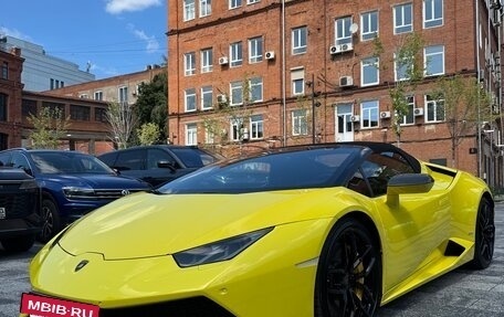 Lamborghini Huracán, 2016 год, 14 000 000 рублей, 2 фотография