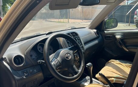 Toyota RAV4, 2004 год, 570 000 рублей, 3 фотография