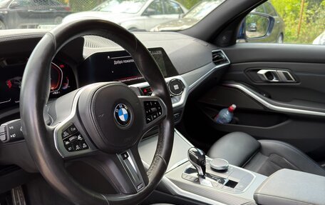 BMW 3 серия, 2018 год, 3 950 000 рублей, 9 фотография