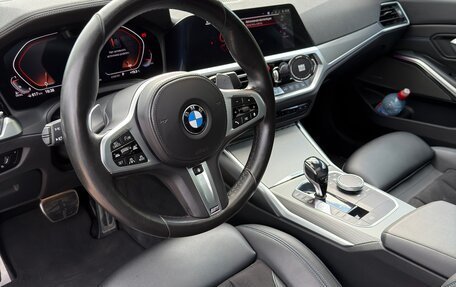 BMW 3 серия, 2018 год, 3 950 000 рублей, 17 фотография