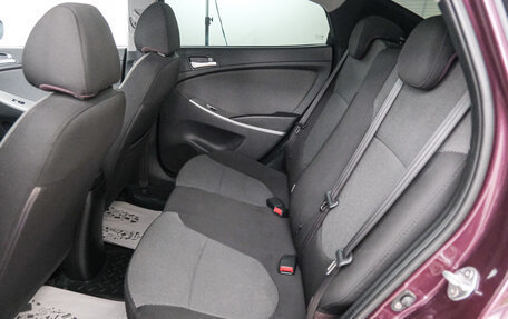 Hyundai Solaris II рестайлинг, 2013 год, 899 000 рублей, 20 фотография