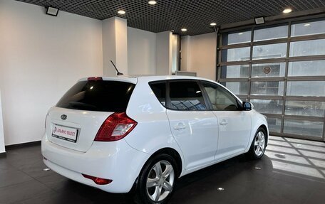 KIA cee'd I рестайлинг, 2011 год, 670 000 рублей, 3 фотография