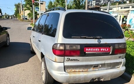 Volkswagen Sharan I рестайлинг, 1999 год, 180 000 рублей, 3 фотография