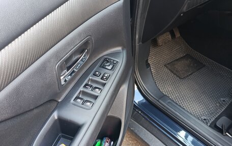 Mitsubishi Outlander III рестайлинг 3, 2018 год, 1 830 000 рублей, 7 фотография