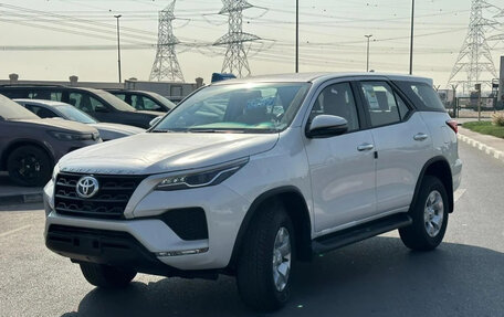 Toyota Fortuner II, 2025 год, 4 930 000 рублей, 1 фотография
