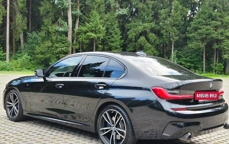BMW 3 серия, 2019 год, 2 800 000 рублей, 4 фотография