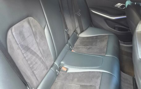 BMW 3 серия, 2019 год, 2 800 000 рублей, 22 фотография