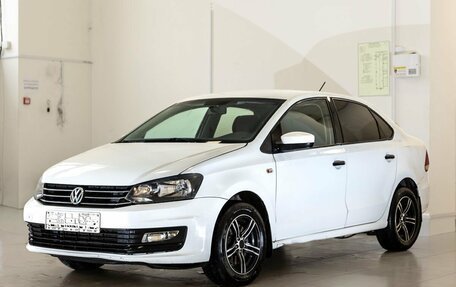Volkswagen Polo VI (EU Market), 2016 год, 700 000 рублей, 3 фотография