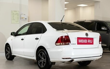 Volkswagen Polo VI (EU Market), 2016 год, 700 000 рублей, 4 фотография