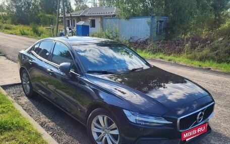 Volvo S60 III, 2021 год, 2 700 000 рублей, 3 фотография