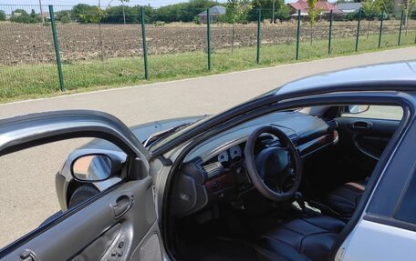 Dodge Stratus II, 2002 год, 260 000 рублей, 15 фотография