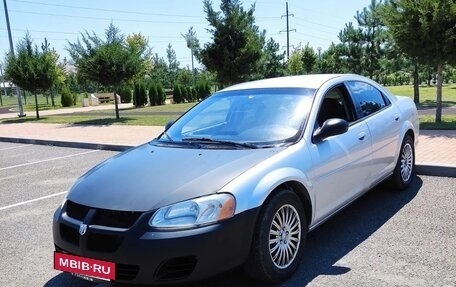 Dodge Stratus II, 2002 год, 260 000 рублей, 2 фотография