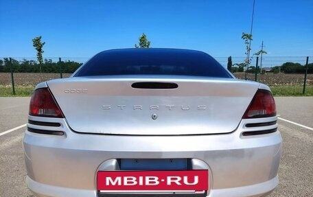 Dodge Stratus II, 2002 год, 260 000 рублей, 8 фотография