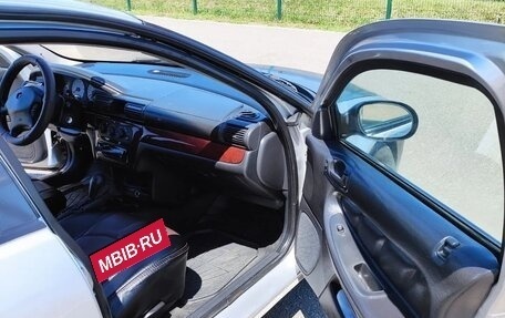 Dodge Stratus II, 2002 год, 260 000 рублей, 16 фотография