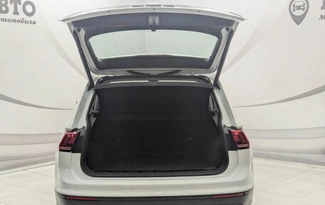 Volkswagen Tiguan II, 2020 год, 2 460 000 рублей, 9 фотография