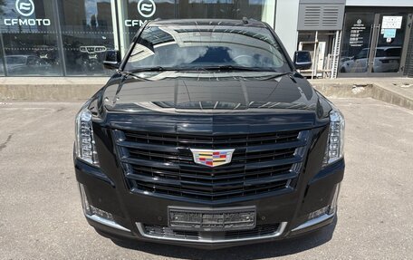 Cadillac Escalade IV, 2020 год, 4 900 000 рублей, 2 фотография