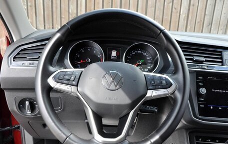 Volkswagen Tiguan II, 2021 год, 2 050 000 рублей, 11 фотография