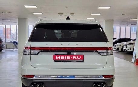 Lincoln Aviator II, 2024 год, 8 900 000 рублей, 4 фотография