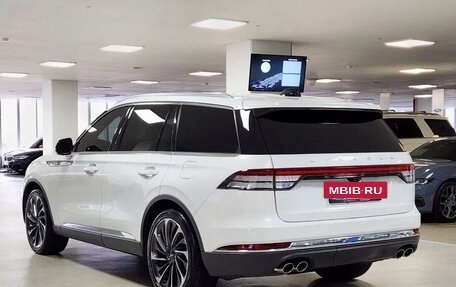 Lincoln Aviator II, 2024 год, 8 900 000 рублей, 3 фотография