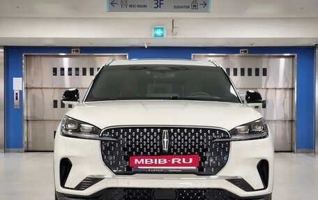 Lincoln Aviator II, 2024 год, 8 900 000 рублей, 2 фотография