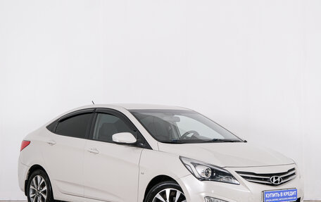 Hyundai Solaris II рестайлинг, 2015 год, 1 199 000 рублей, 2 фотография