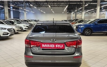 KIA Rio III рестайлинг, 2016 год, 999 000 рублей, 6 фотография