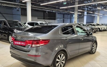 KIA Rio III рестайлинг, 2016 год, 999 000 рублей, 5 фотография