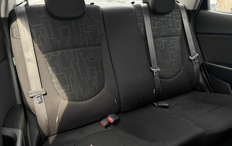KIA Rio III рестайлинг, 2015 год, 969 000 рублей, 32 фотография