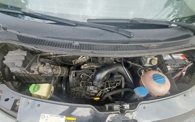 Volkswagen Caravelle T5, 2014 год, 2 000 000 рублей, 1 фотография