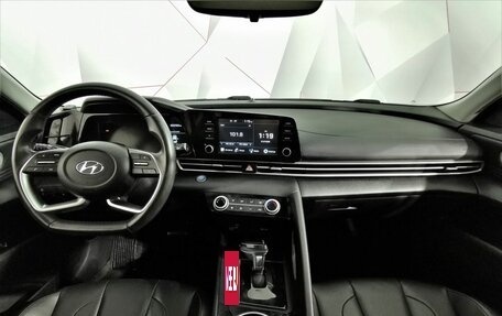 Hyundai Elantra, 2021 год, 1 695 000 рублей, 11 фотография