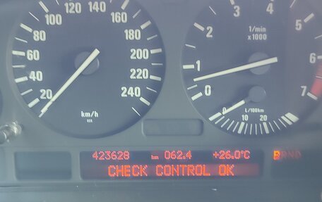 BMW 5 серия, 2003 год, 990 000 рублей, 18 фотография
