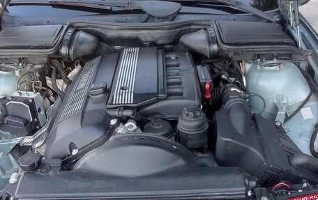 BMW 5 серия, 2003 год, 990 000 рублей, 11 фотография