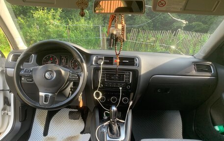 Volkswagen Jetta VI, 2013 год, 620 000 рублей, 14 фотография