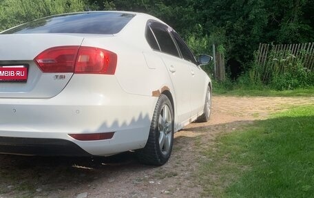 Volkswagen Jetta VI, 2013 год, 620 000 рублей, 5 фотография