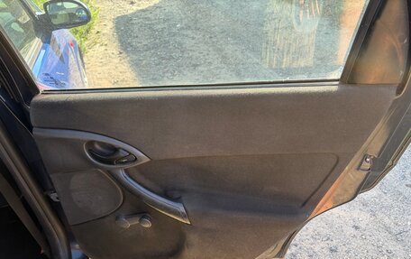 Ford Focus IV, 2005 год, 250 000 рублей, 16 фотография