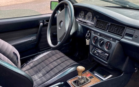Mercedes-Benz 190 (W201), 1990 год, 235 000 рублей, 3 фотография