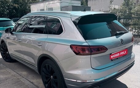 Volkswagen Touareg III, 2019 год, 5 900 000 рублей, 5 фотография