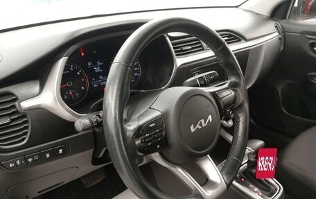 KIA Rio IV, 2021 год, 1 820 000 рублей, 6 фотография