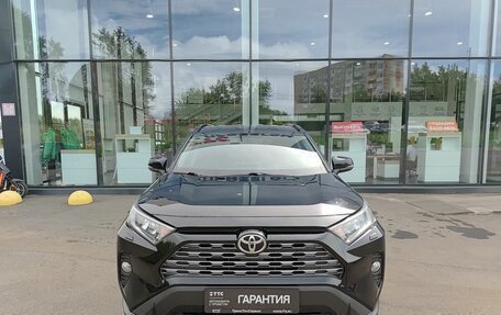 Toyota RAV4, 2020 год, 2 990 000 рублей, 2 фотография