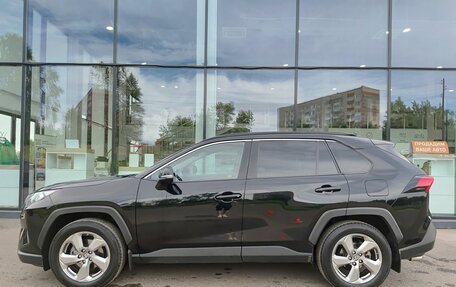 Toyota RAV4, 2020 год, 2 990 000 рублей, 10 фотография